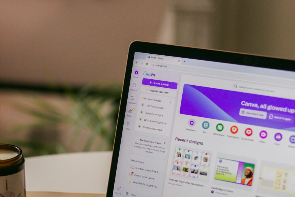 Canva Inteligencia Artificial creando gráficos y plantillas